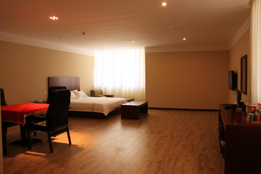 Zhou Wang Cheng Hotel Luoyang  Chambre photo